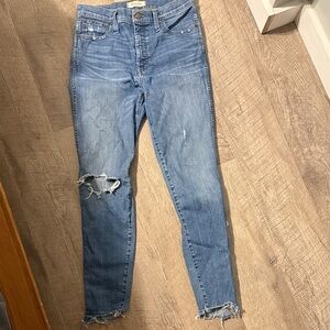 Madewell Light Blue Skinny Jeans with Distressed Knee